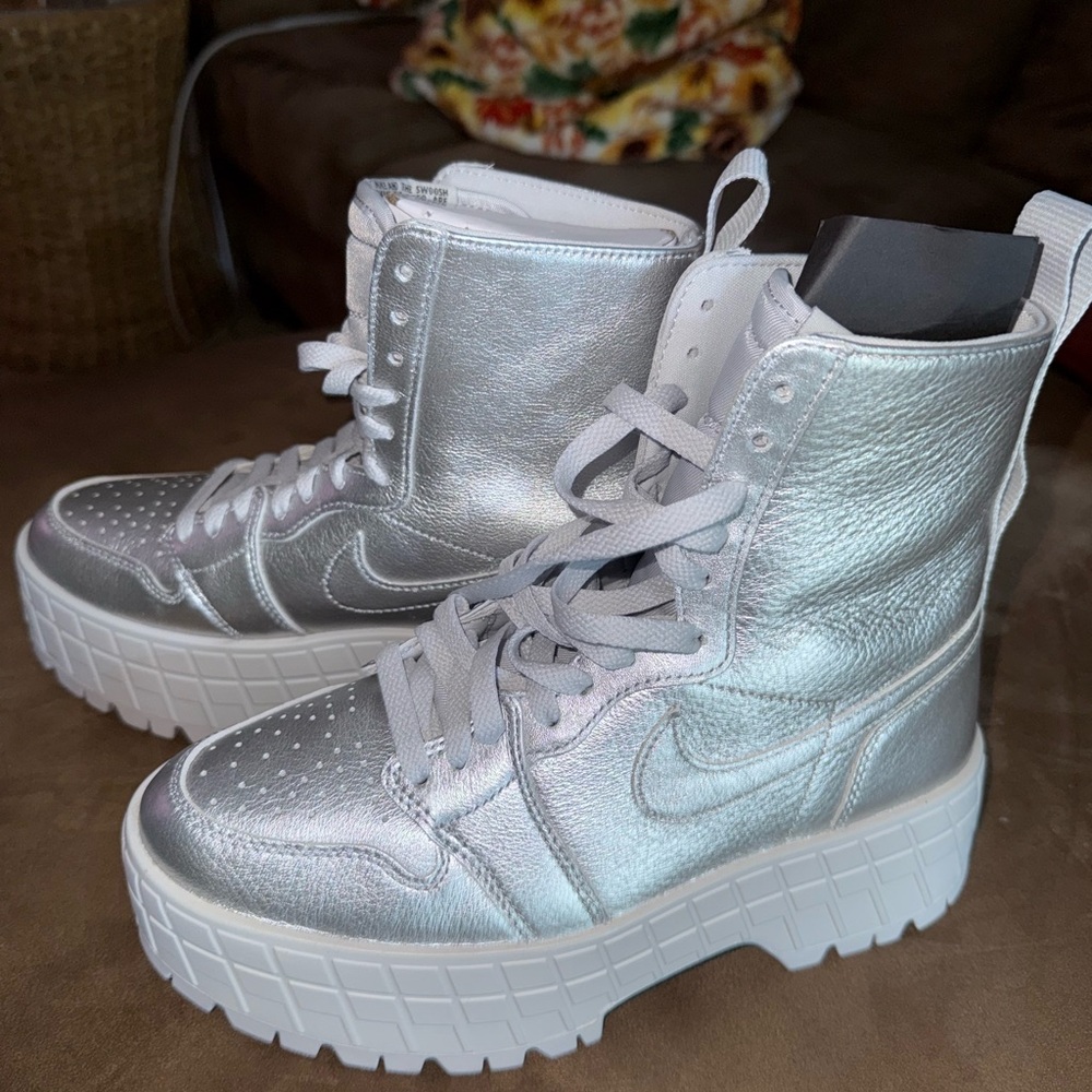 Jordan 1 brooklyns metallic silver